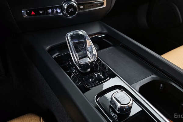 2023 Volvo S60 с пробегом 51 858 км