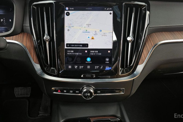 2023 Volvo S60 с пробегом 51 858 км