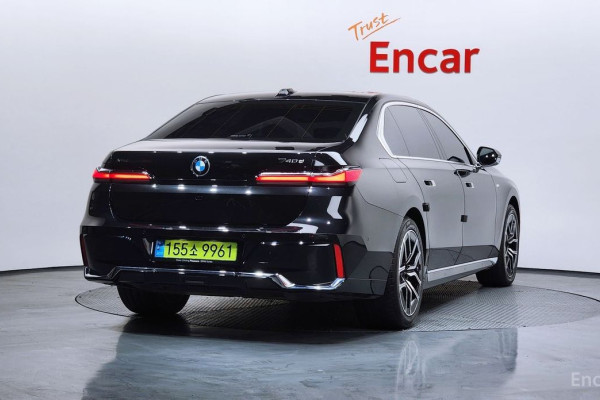 2024 BMW 7 серии с пробегом 15 750 км