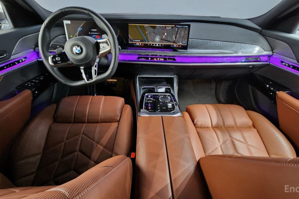 2024 BMW 7 серии с пробегом 15 750 км