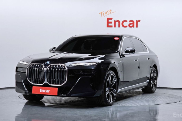 2025 BMW 7 серии с пробегом 9 536 км