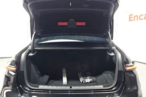 2025 BMW 7 серии с пробегом 9 536 км