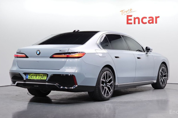 2024 BMW 7 серии с пробегом 33 691 км