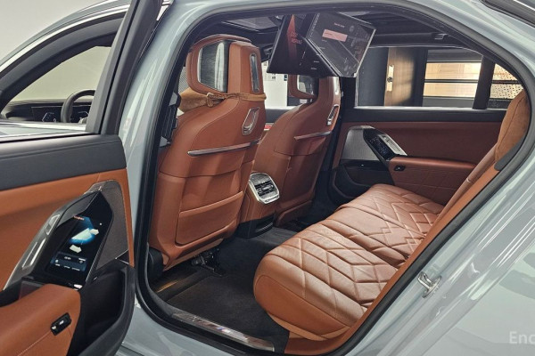 2024 BMW 7 серии с пробегом 33 691 км