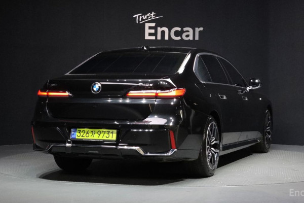 2024 BMW 7 серии с пробегом 29 712 км