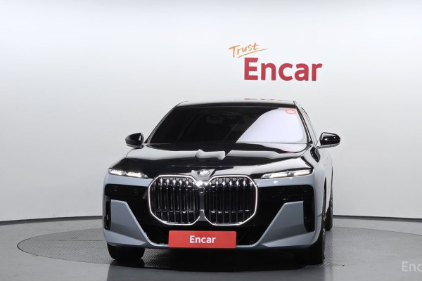 2025 BMW 7 серии с пробегом 8 397 км