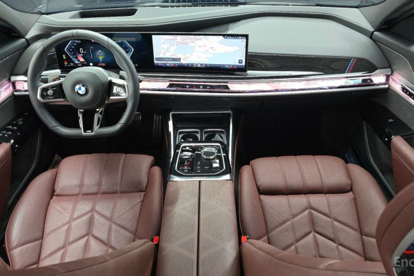 2025 BMW 7 серии с пробегом 8 397 км