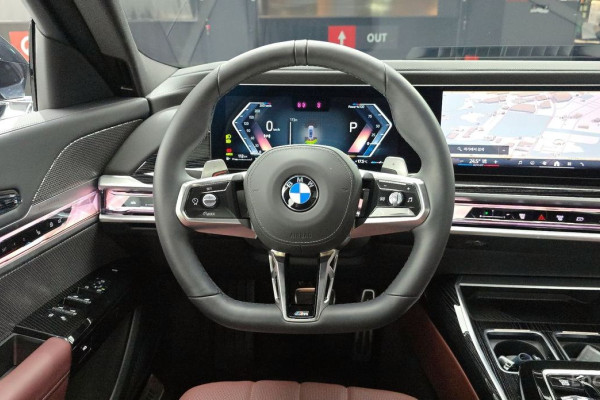 2025 BMW 7 серии с пробегом 8 397 км
