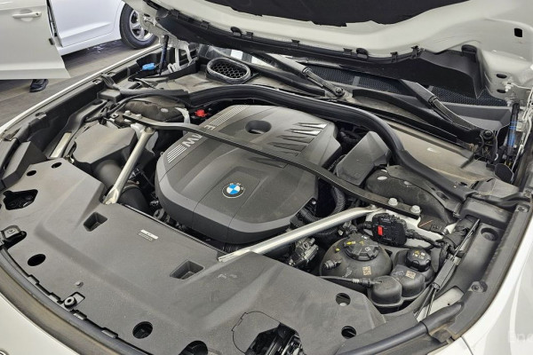 2023 BMW 7 серии с пробегом 27 393 км