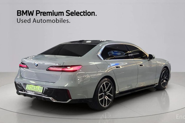 2025 BMW 7 серии с пробегом 4 608 км