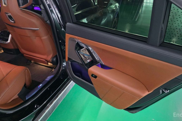 2024 BMW 7 серии с пробегом 23 928 км