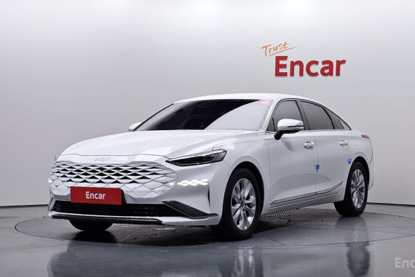 2023 Kia K8 с пробегом 16 328 км