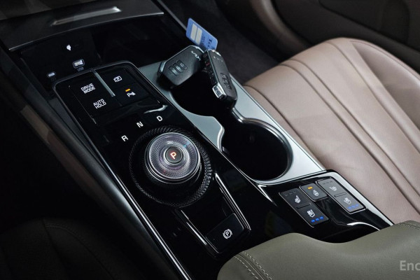 2023 Kia K8 с пробегом 56 319 км