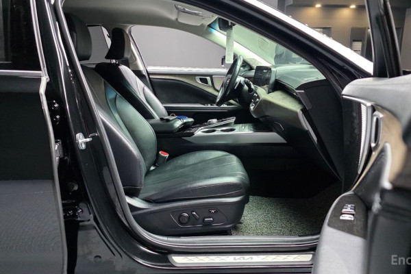 2023 Kia K8 с пробегом 48 326 км