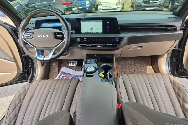 2023 Kia K8 с пробегом 52 336 км