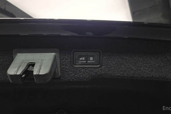 2021 Audi A8 с пробегом 129 047 км