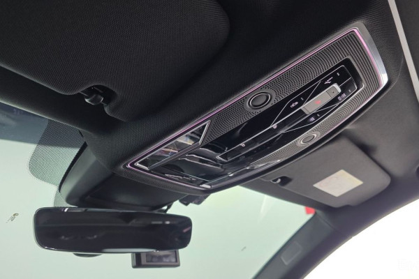 2022 Audi A8 с пробегом 17 152 км