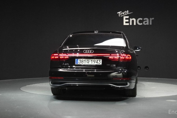 2023 Audi A8 с пробегом 19 436 км