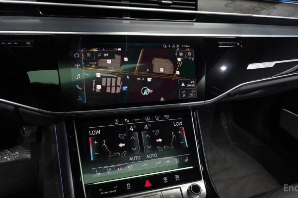 2023 Audi A8 с пробегом 19 436 км