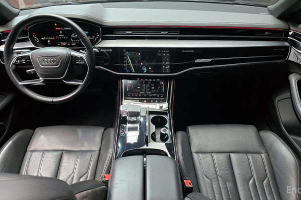2021 Audi A8 с пробегом 127 445 км