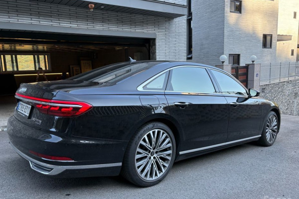 2021 Audi A8 с пробегом 43 000 км