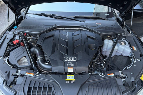 2021 Audi A8 с пробегом 43 000 км