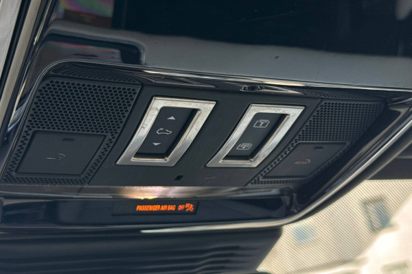 2022 Land Rover Range Rover Velar с пробегом 29 700 км