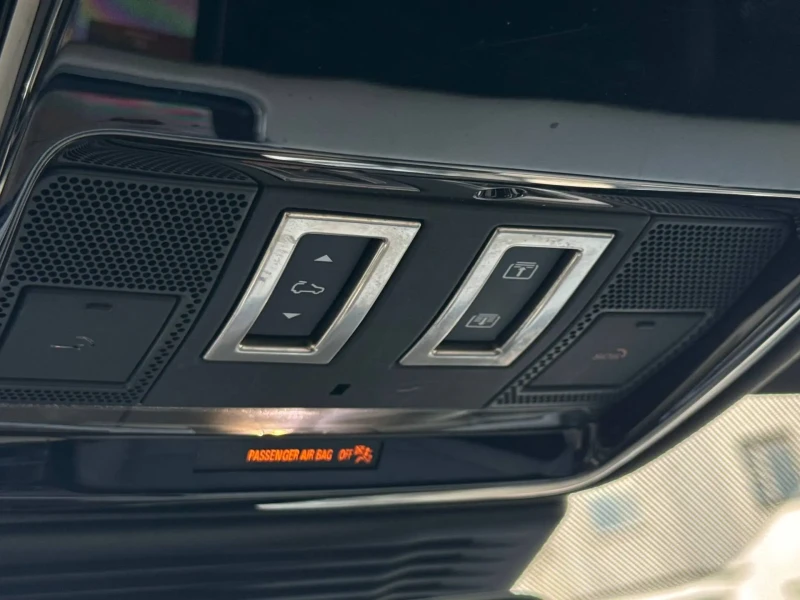 2022 Land Rover Range Rover Velar с пробегом 29 700 км