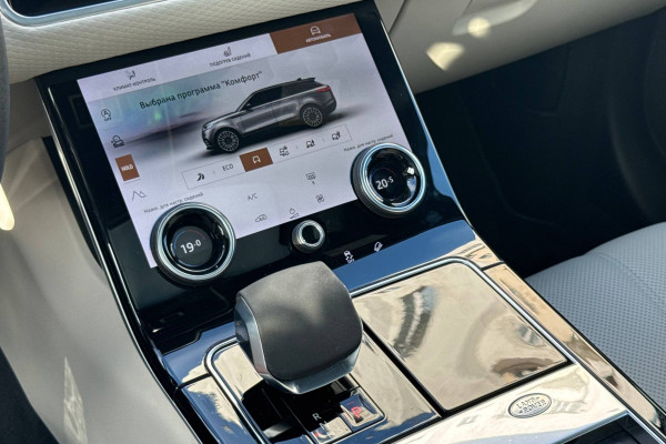 2022 Land Rover Range Rover Velar с пробегом 29 700 км