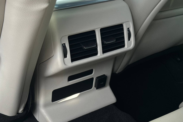 2022 Land Rover Range Rover Velar с пробегом 29 700 км