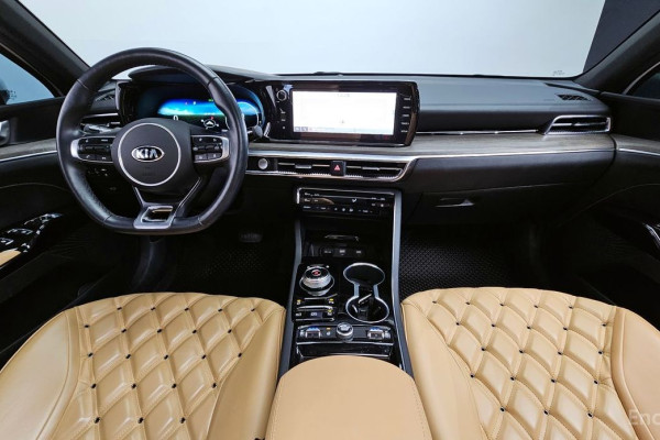 2021 Kia K5 с пробегом 42 313 км