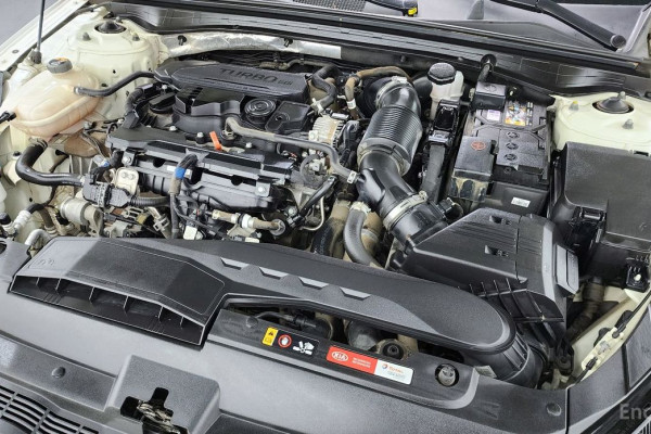 2021 Kia K5 с пробегом 56 873 км