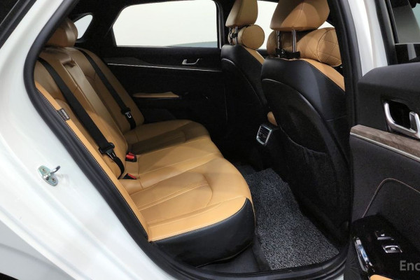 2021 Kia K5 с пробегом 56 873 км