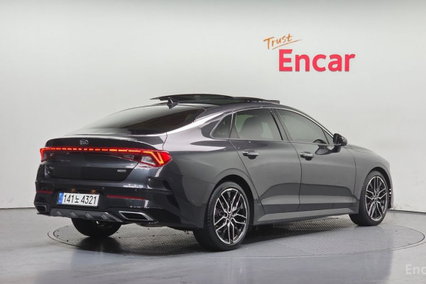 2021 Kia K5 с пробегом 44 024 км