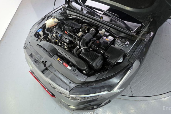 2021 Kia K5 с пробегом 44 024 км