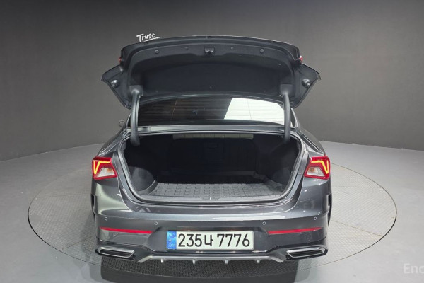 2021 Kia K5 с пробегом 55 614 км