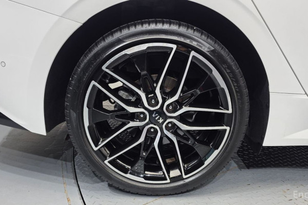 2021 Kia K5 с пробегом 41 735 км