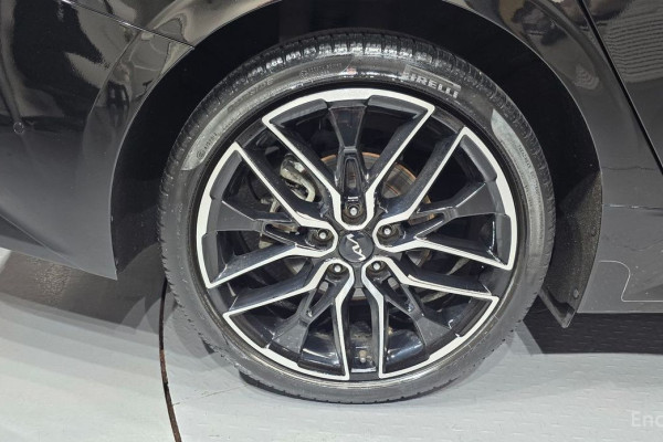 2022 Kia K5 с пробегом 43 350 км