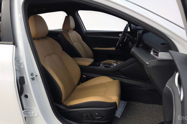 2022 Kia K5 с пробегом 36 884 км