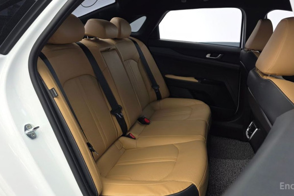 2022 Kia K5 с пробегом 36 884 км