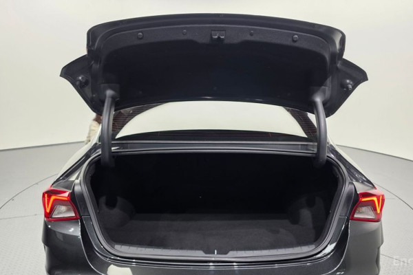 2022 Kia K5 с пробегом 52 590 км