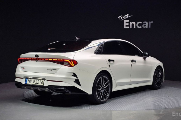 2021 Kia K5 с пробегом 46 234 км