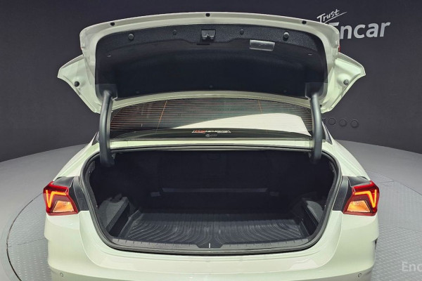 2021 Kia K5 с пробегом 46 234 км