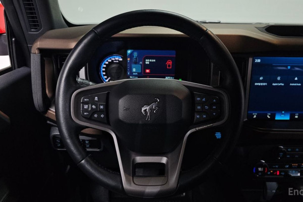 2023 Ford Bronco с пробегом 26 717 км