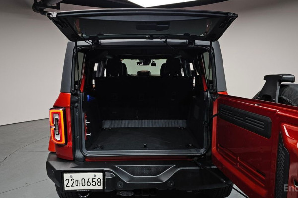 2023 Ford Bronco с пробегом 26 717 км