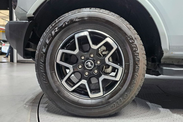 2023 Ford Bronco с пробегом 15 868 км