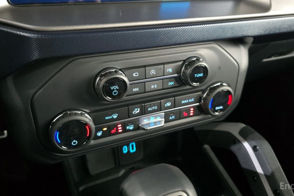 2023 Ford Bronco с пробегом 20 619 км