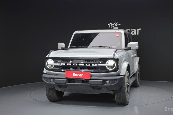 2023 Ford Bronco с пробегом 12 376 км