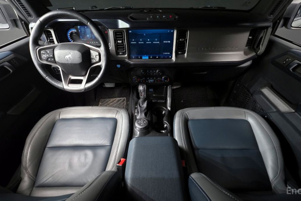 2023 Ford Bronco с пробегом 12 376 км