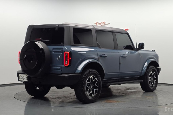 2024 Ford Bronco с пробегом 10 558 км